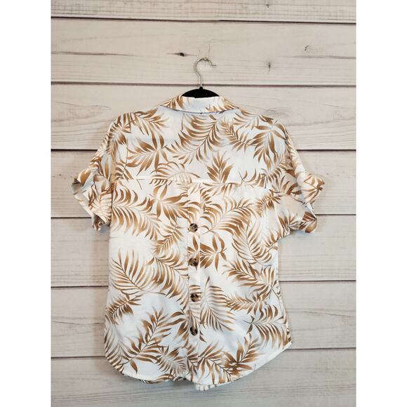 Eden & Olivia Women's White Palm Printed Short Sleeve Button Back Blouse Small - Picture 2 of 6